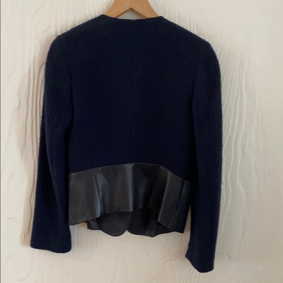 Vince navy boucle and leather blazer - Picture 4 of 5